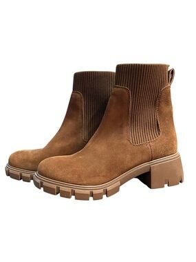 Steve Madden Women's Hayle Platform Suede Chelsea Boot Chestnut Size 8